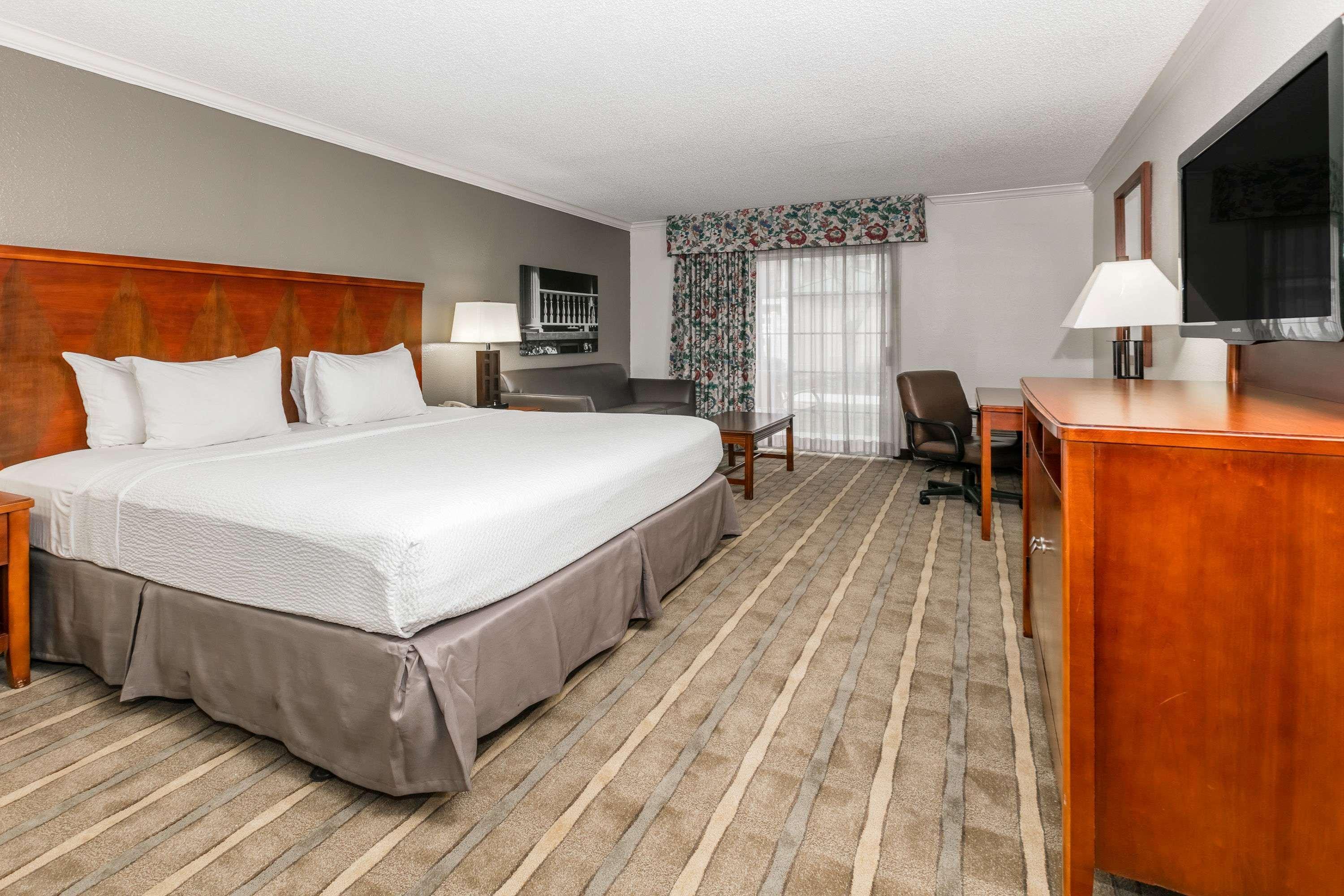 Richmond Inn And Suites Baton Rouge College Drive 外观 照片